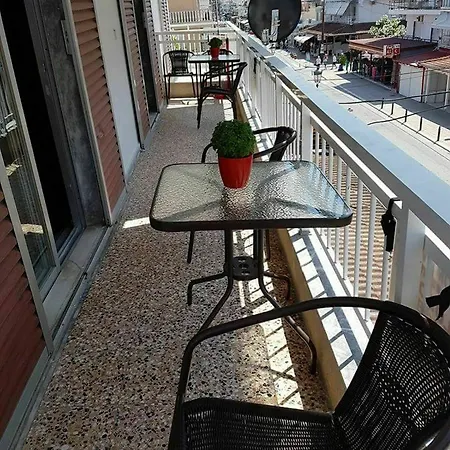 With 2 Bedrooms In Paralia, With Wonderful Mountain View And Paralía